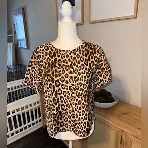Good American Leopard Printed Boxy Top size 2 (Medium)